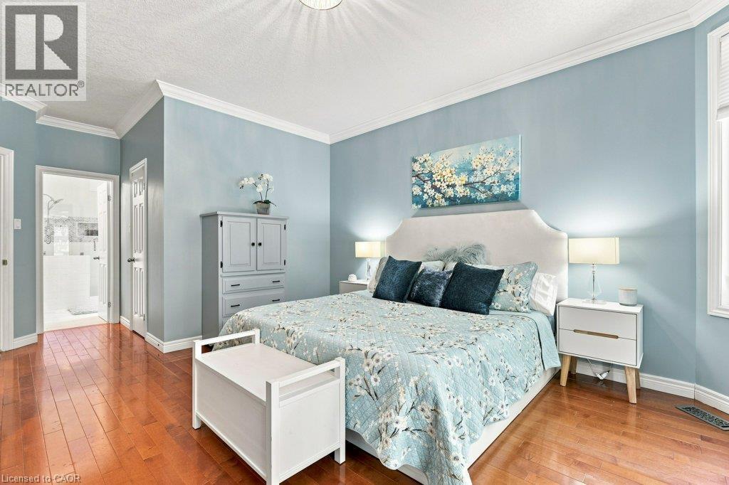 515 Birchleaf Walk, Waterloo, ON - Indoor Photo Showing Bedroom