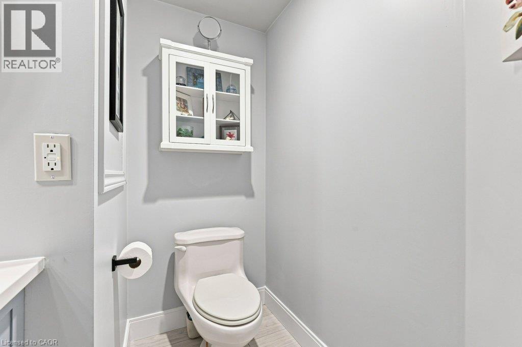 515 Birchleaf Walk, Waterloo, ON - Indoor Photo Showing Bathroom