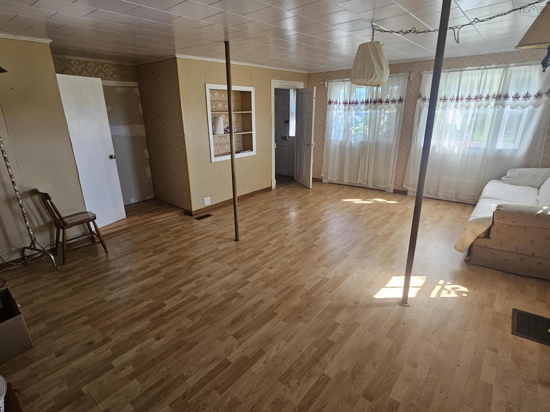 5588 204 Highway, Little River, NS - Indoor Photo Showing Other Room