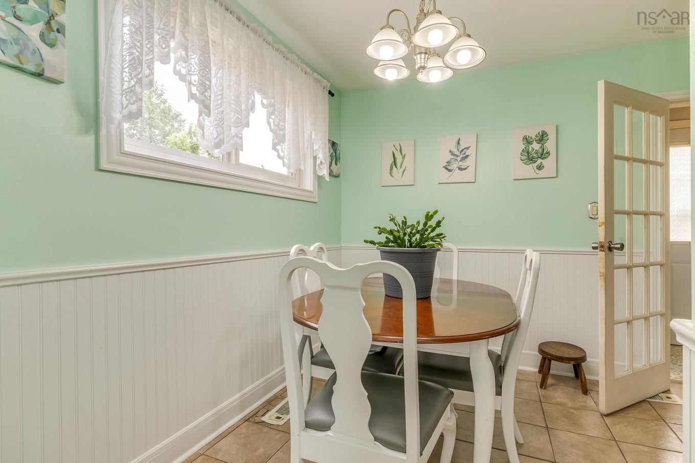 712 Old Sambro Road, Halifax, NS - Indoor Photo Showing Dining Room