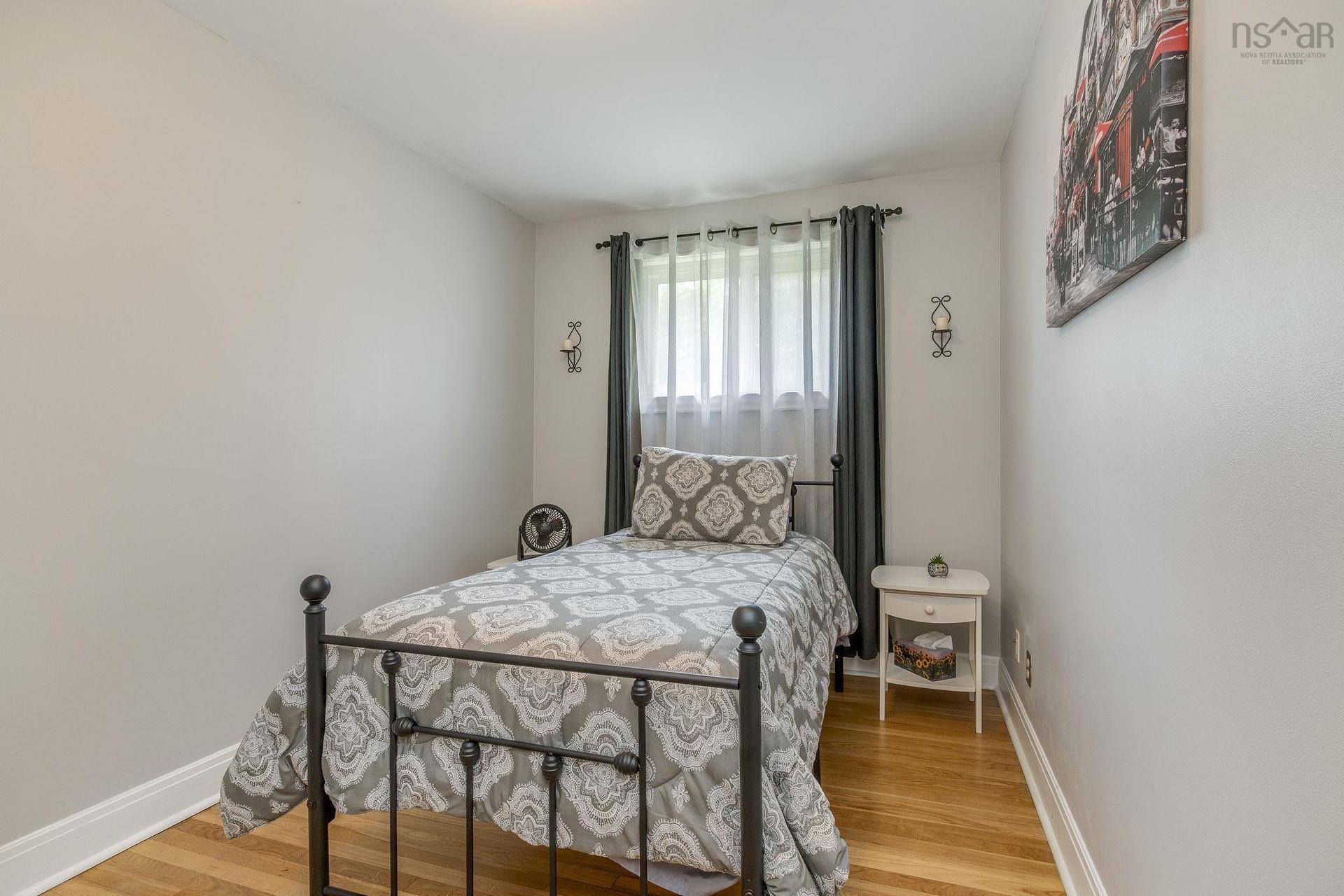 712 Old Sambro Road, Halifax, NS - Indoor Photo Showing Bedroom
