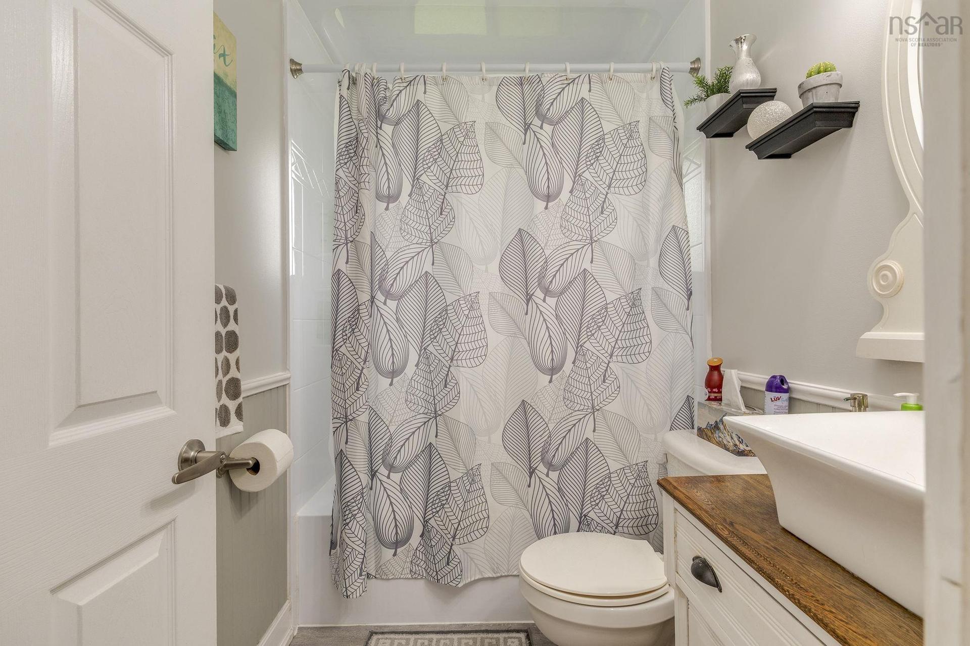 712 Old Sambro Road, Halifax, NS - Indoor Photo Showing Bathroom