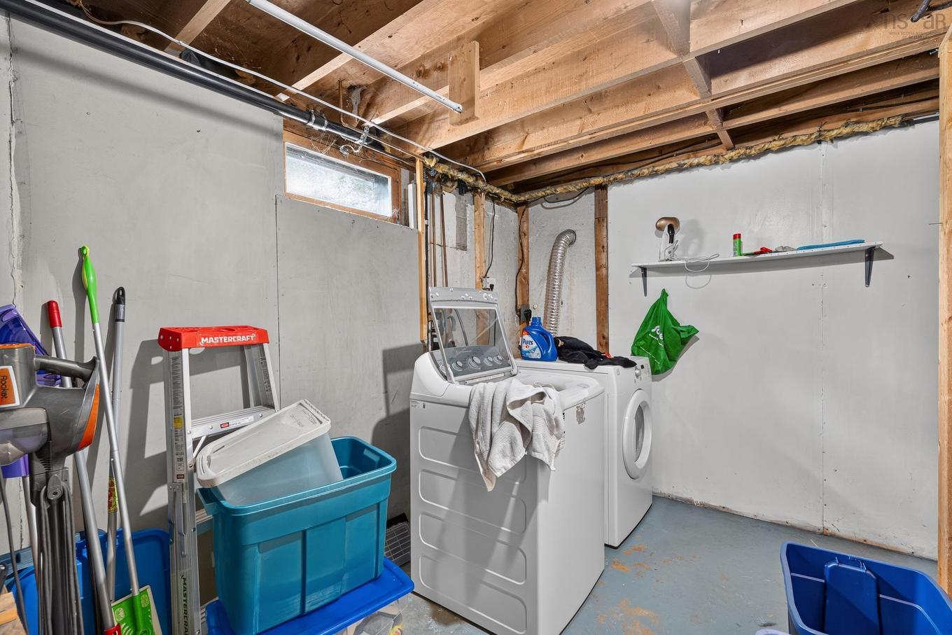 111 Prince William Street, Digby, NS - Indoor Photo Showing Laundry Room