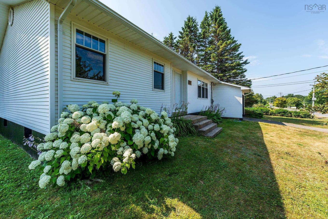 111 Prince William Street, Digby, NS - Outdoor