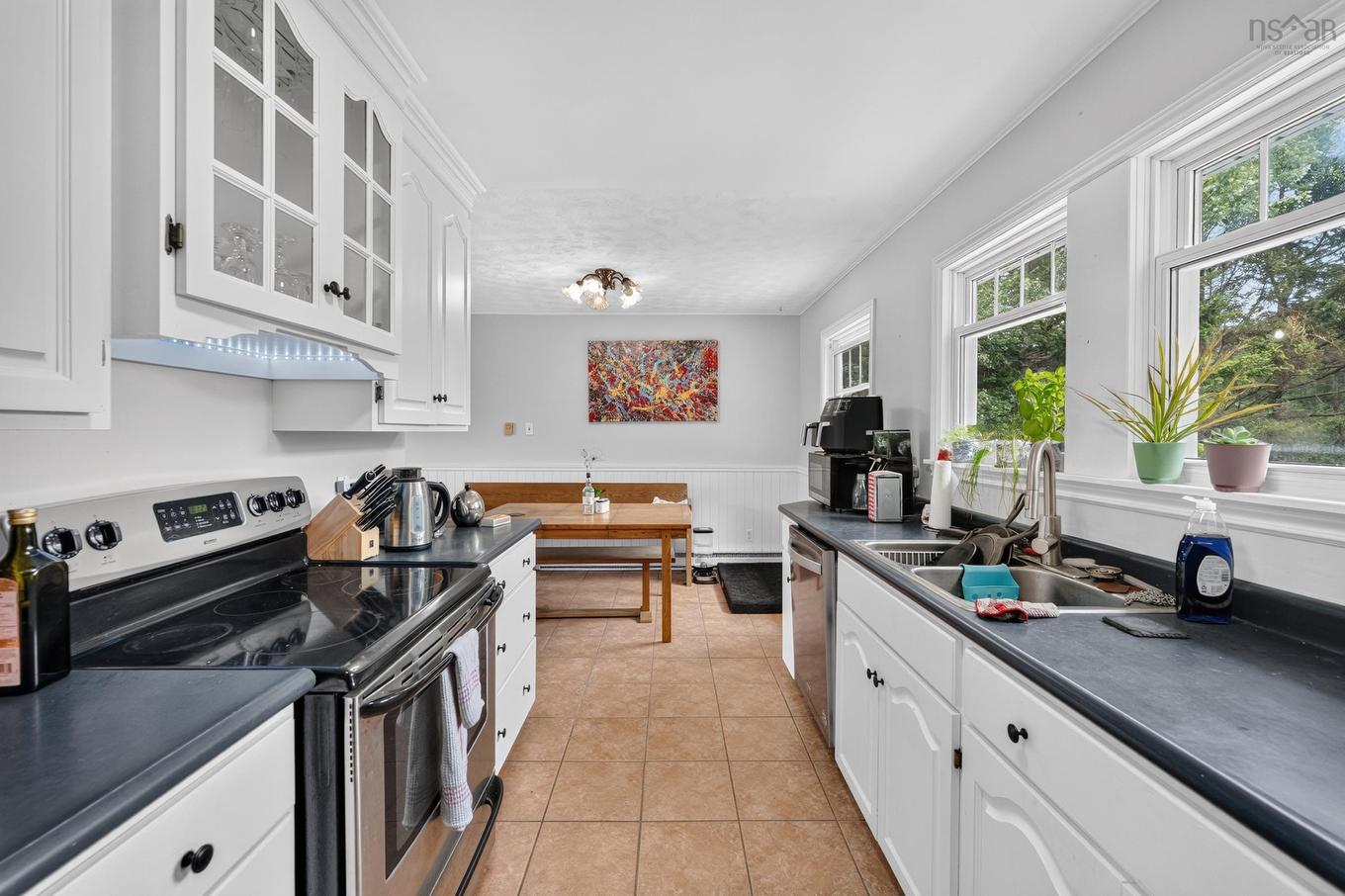 111 Prince William Street, Digby, NS - Indoor Photo Showing Kitchen With Double Sink