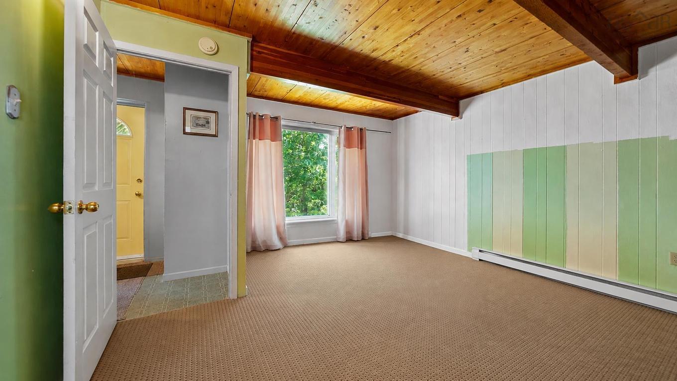 63 Cavendish Road, Halifax, NS - Indoor Photo Showing Other Room