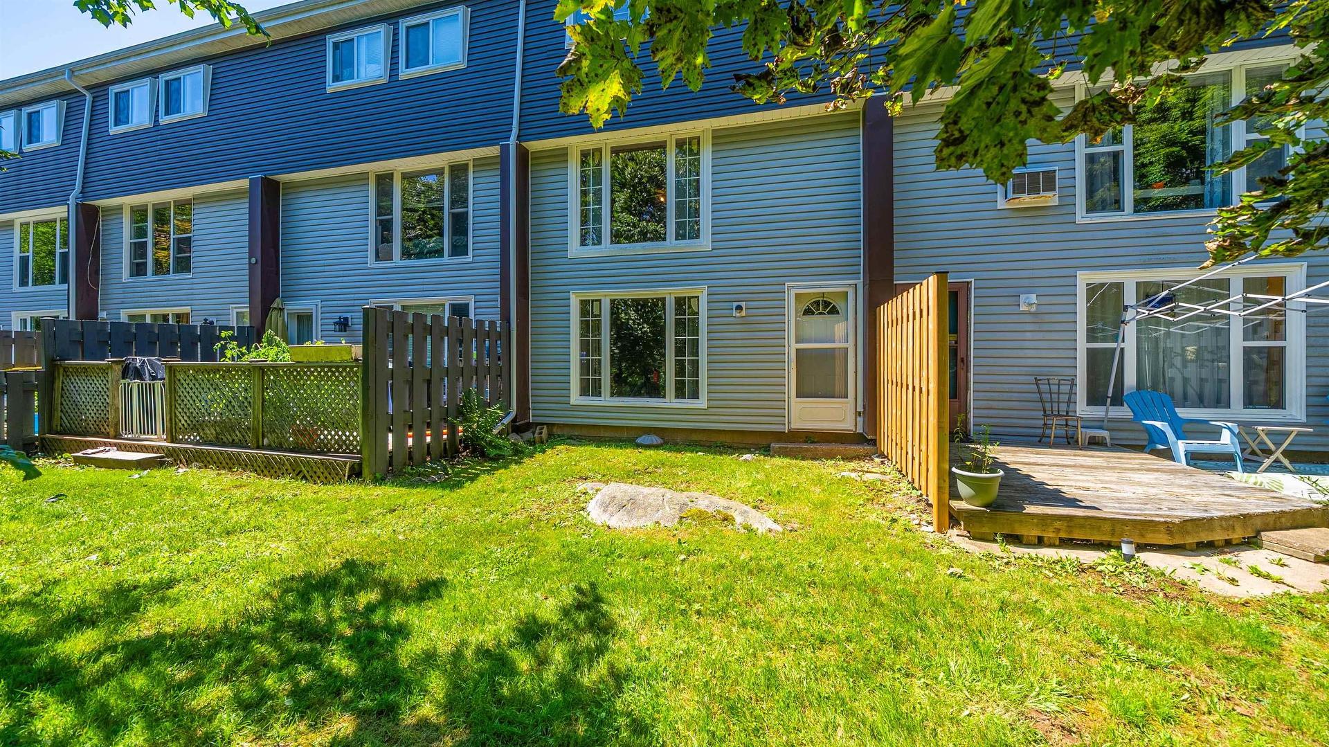 63 Cavendish Road, Halifax, NS - Outdoor