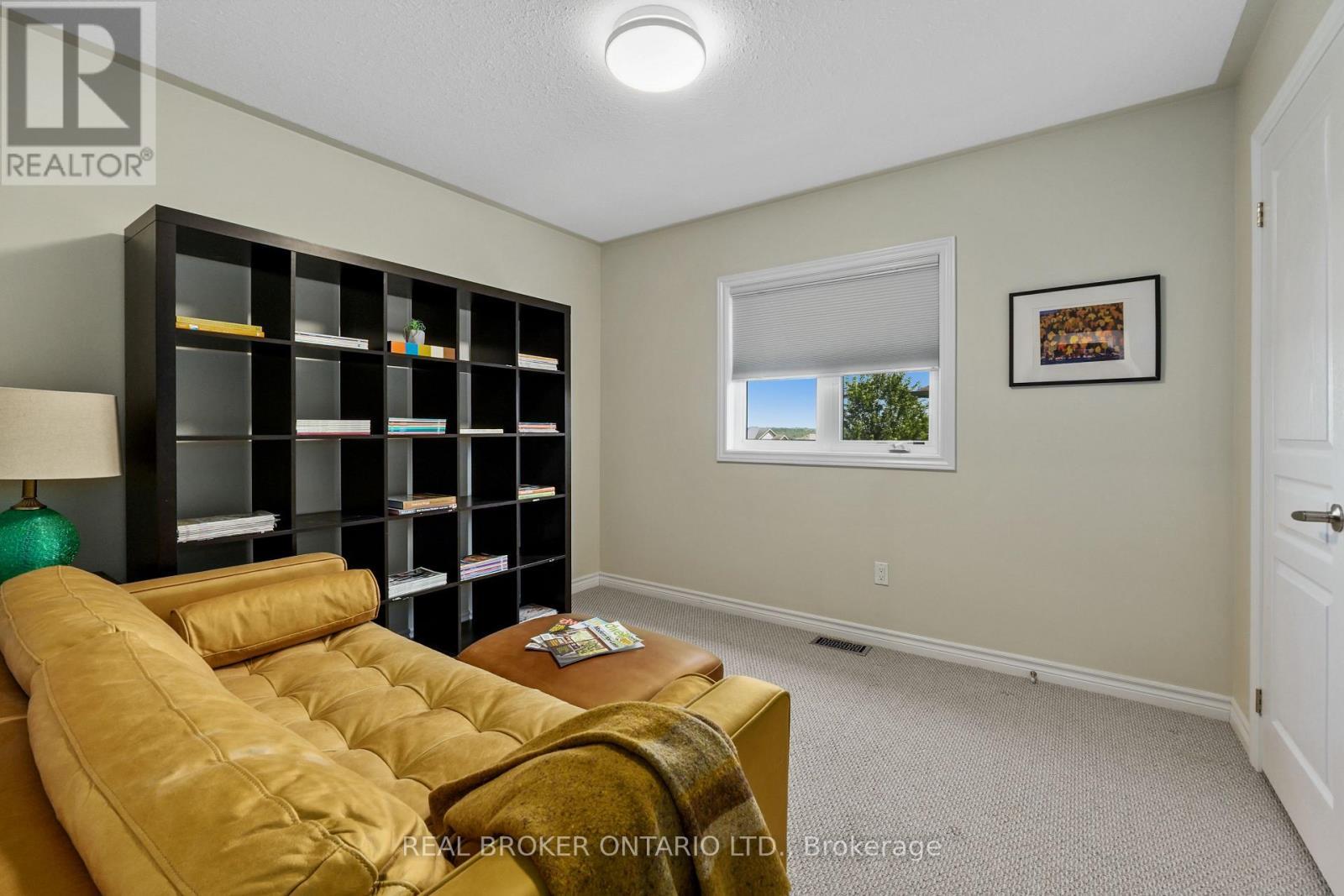 334 Blacksmith Way, Peterborough, ON - Indoor