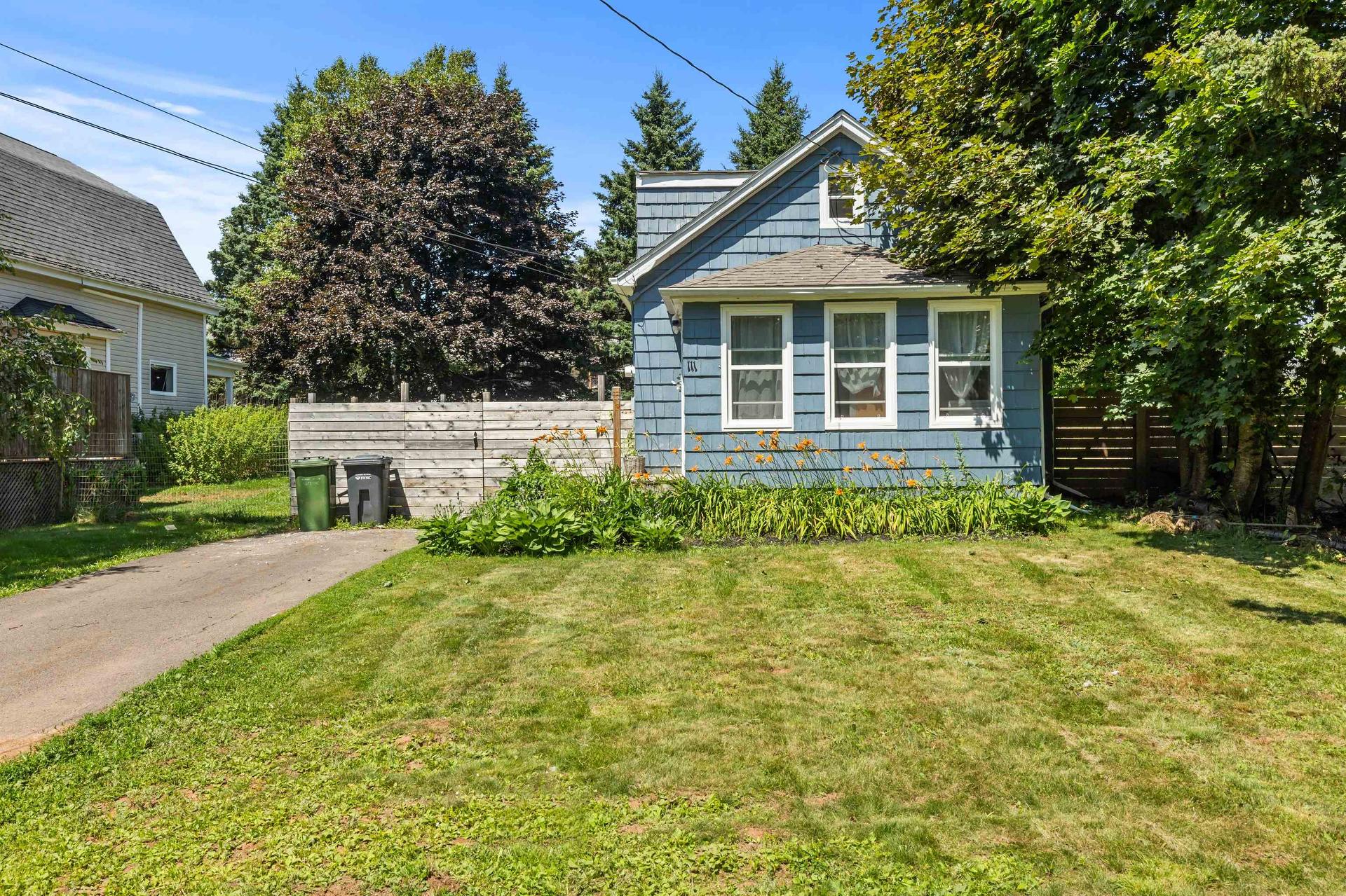 111 Beach Grove, Charlottetown, PE - Outdoor