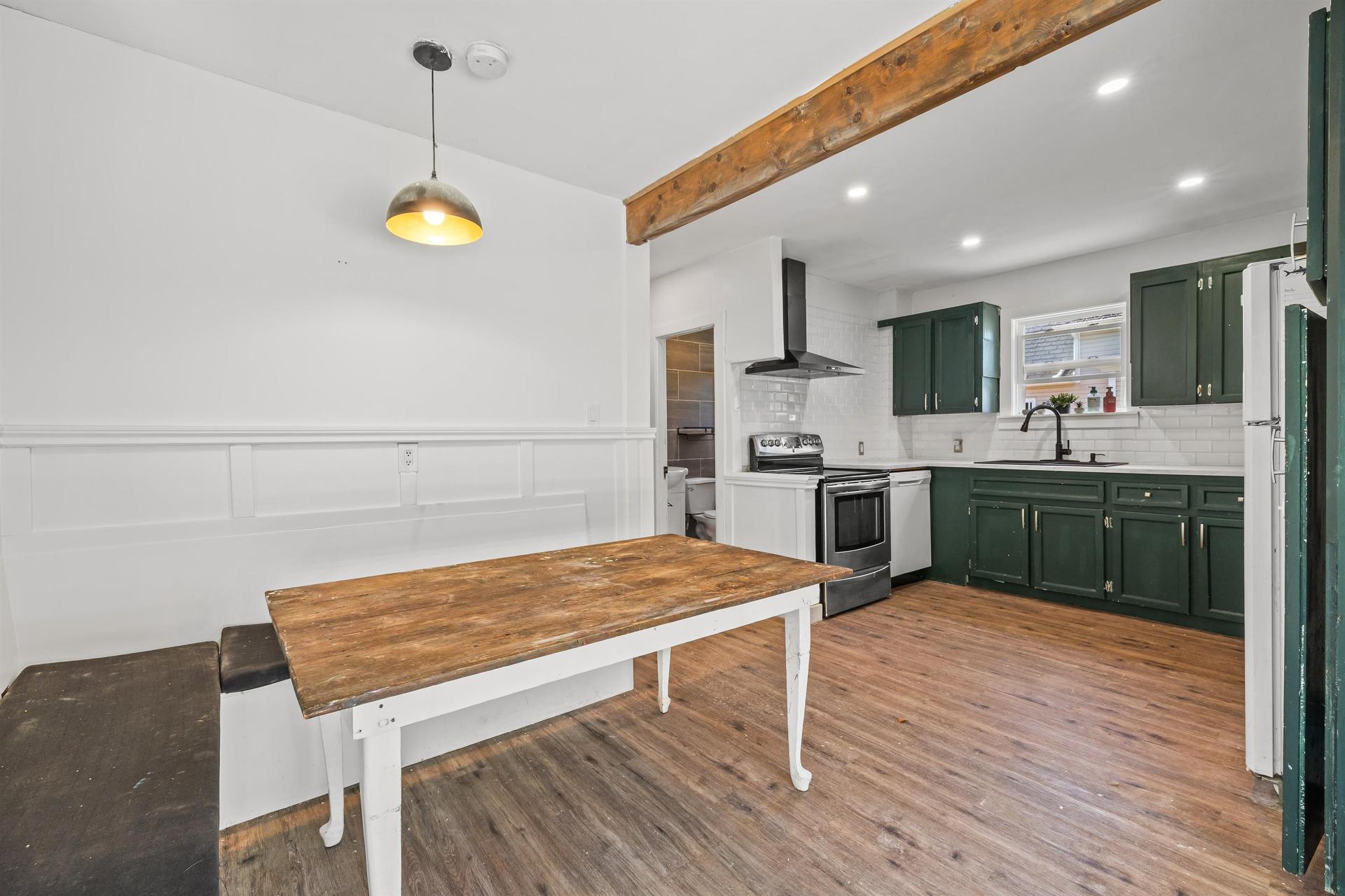 111 Beach Grove, Charlottetown, PE - Indoor Photo Showing Kitchen