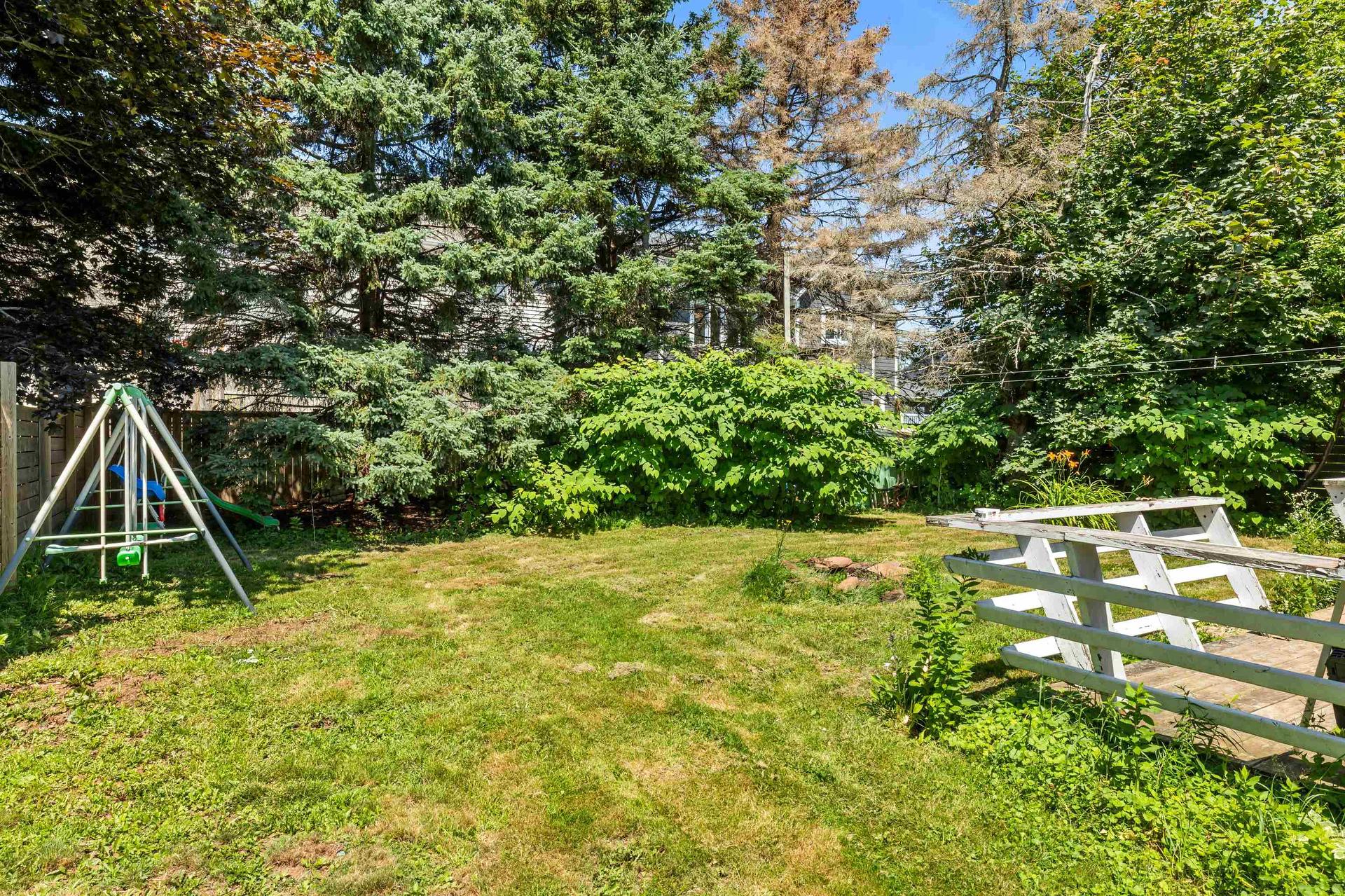 111 Beach Grove, Charlottetown, PE - Outdoor