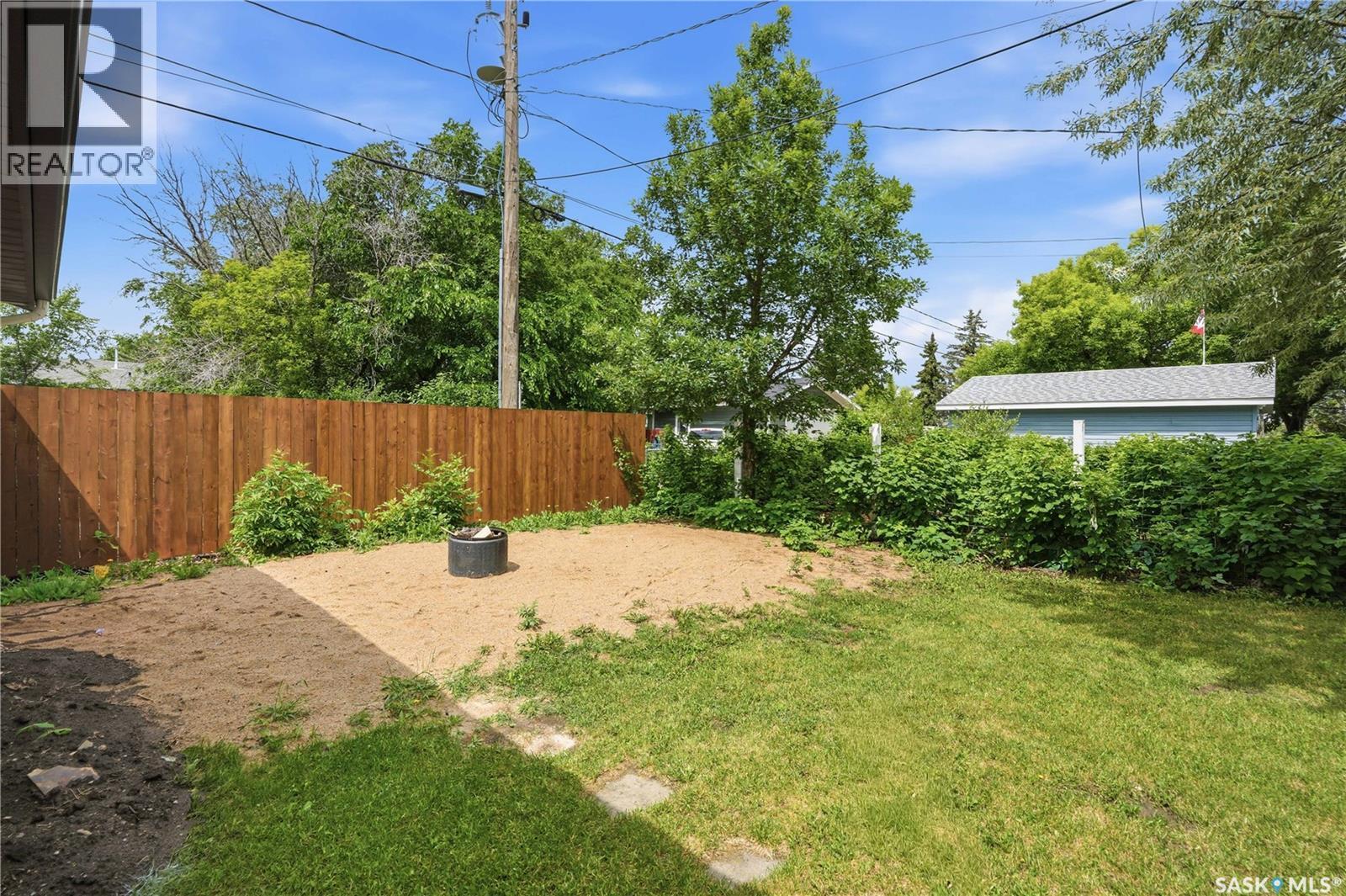 312 Ash Street, Outlook, SK - Outdoor