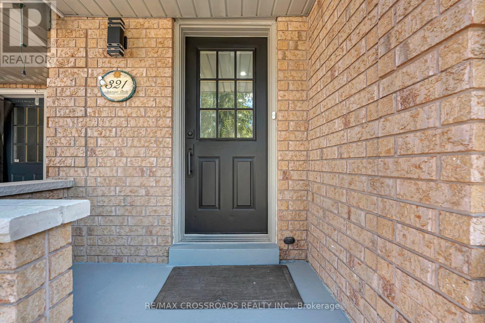 321 Sparrow Circle, Pickering, ON - Outdoor With Exterior