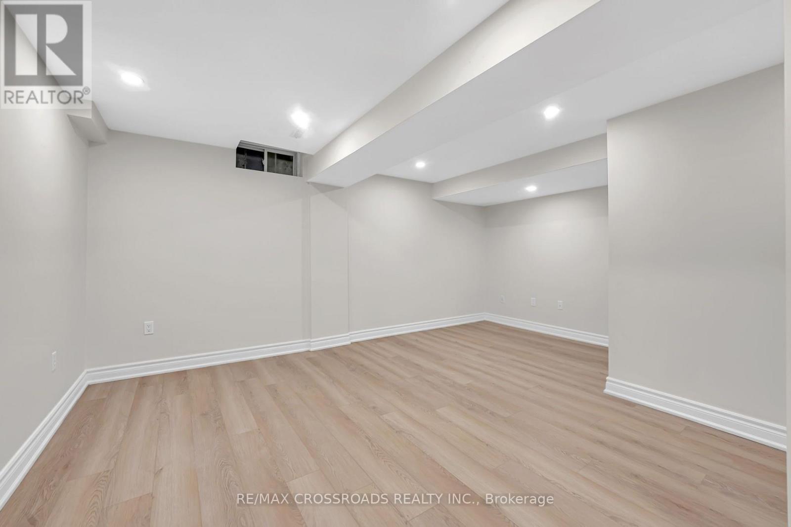 321 Sparrow Circle, Pickering, ON - Indoor