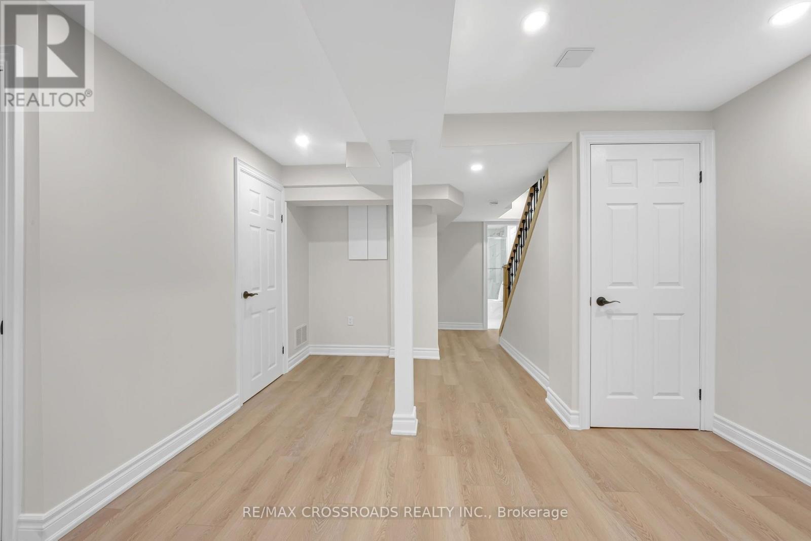 321 Sparrow Circle, Pickering, ON - Indoor Photo Showing Other Room