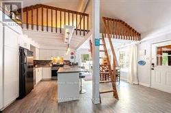 Open kitchen with island. - 