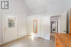 Second bedroom. - 