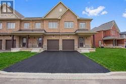 71 SUNSET WAY Thorold, ON L2V 0C8