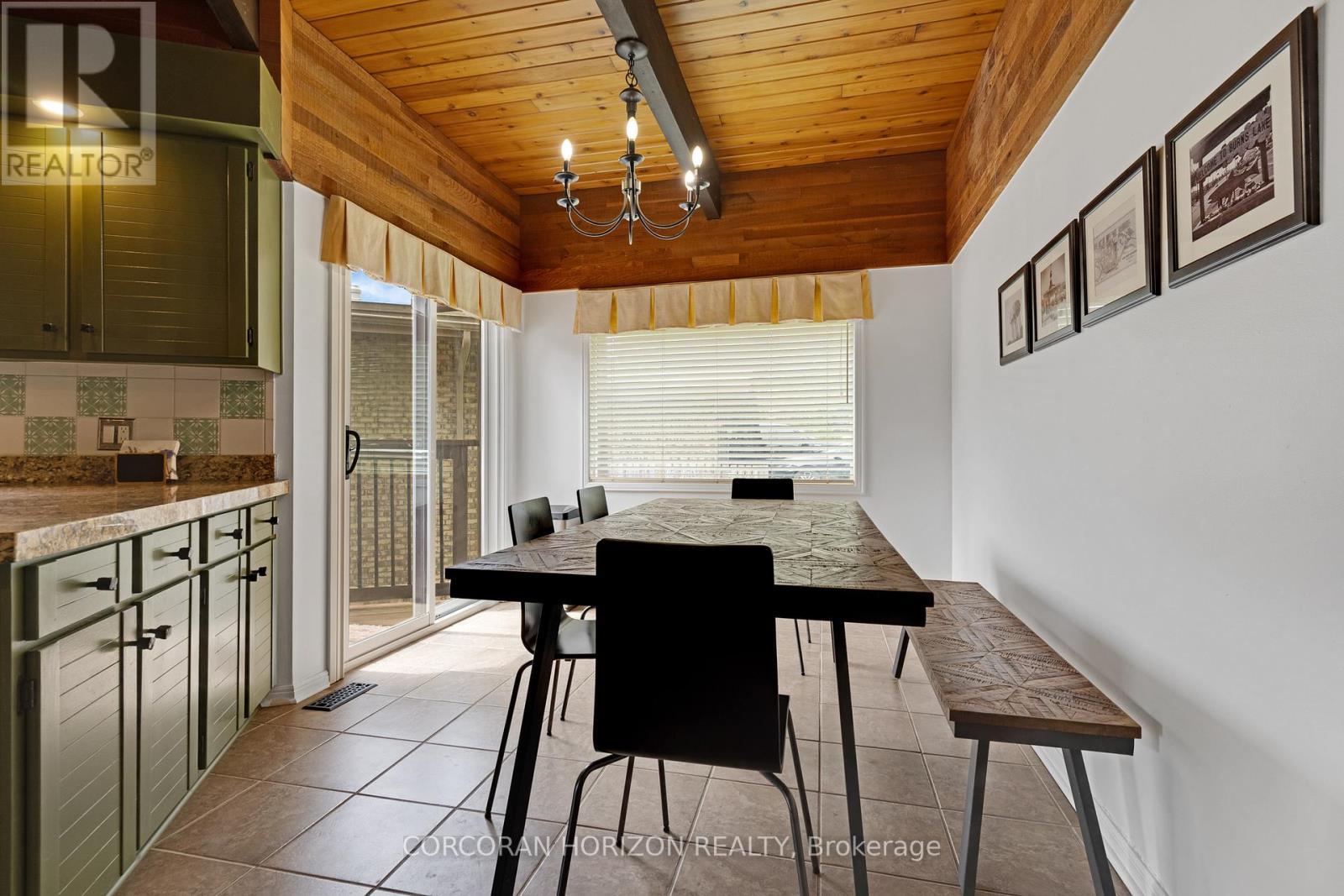 565 Fountain Street S, Cambridge, ON - Indoor