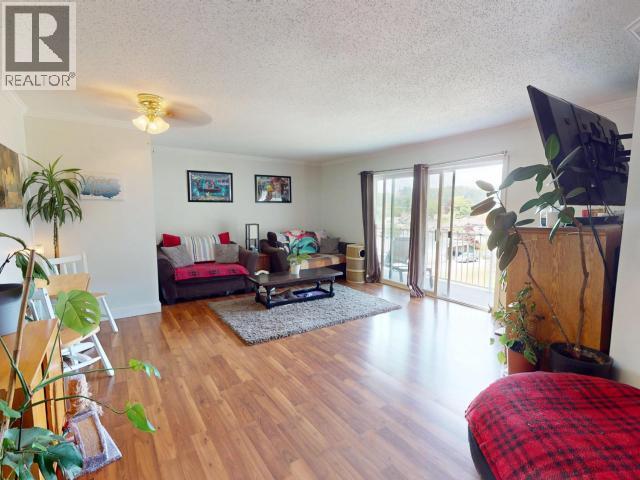 307-5700 Willow Ave, Powell River, BC - Indoor