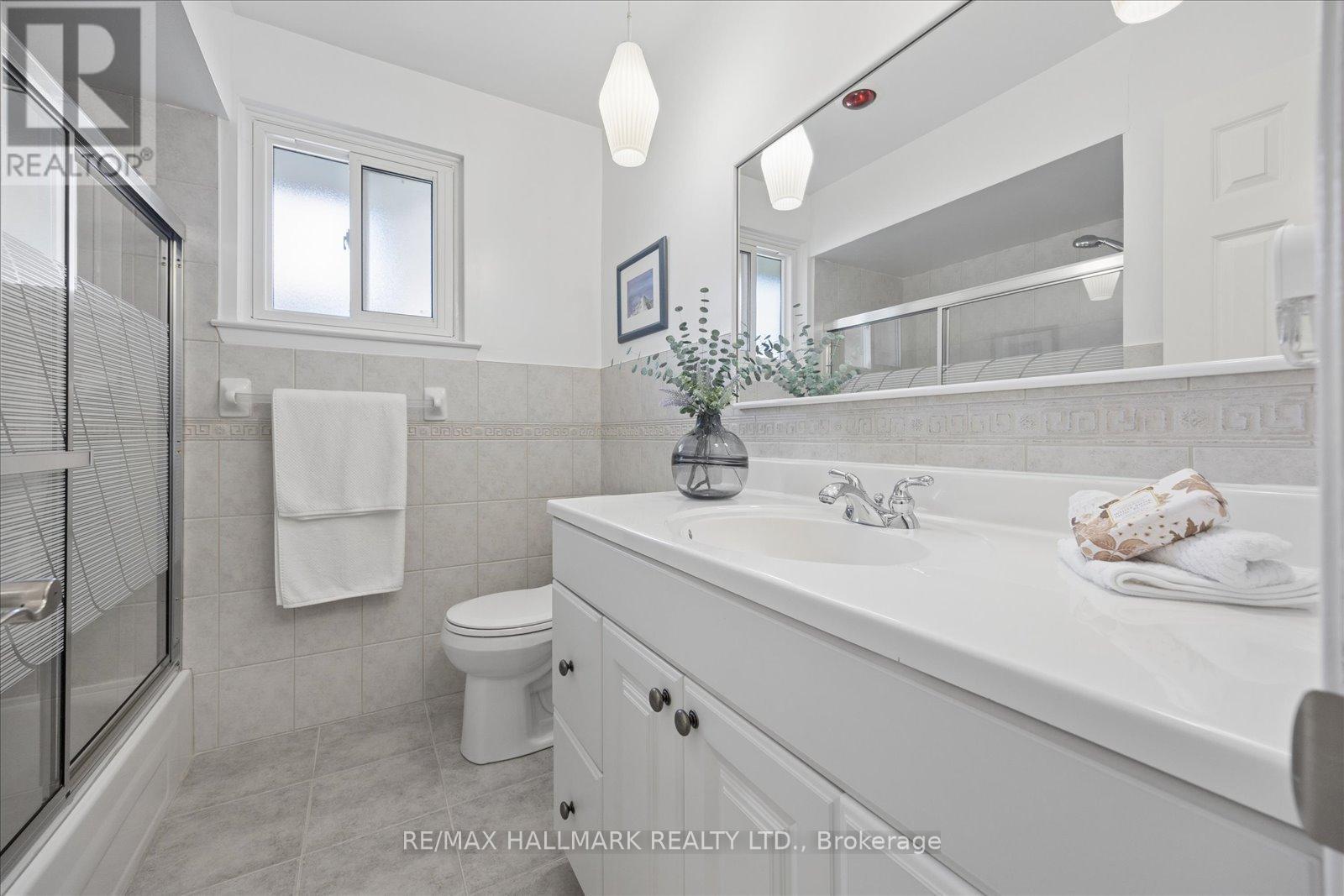 73 Fulbert Crescent, Toronto, ON - Indoor Photo Showing Bathroom