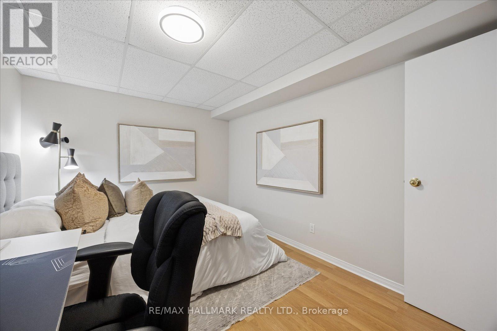 73 Fulbert Crescent, Toronto, ON - Indoor