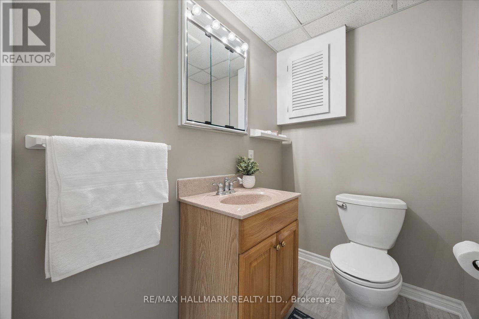 73 Fulbert Crescent, Toronto, ON - Indoor Photo Showing Bathroom