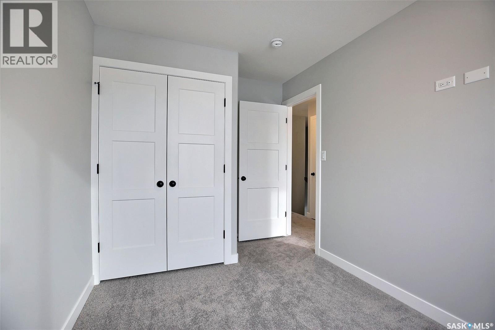 2956 Green Turtle Road, Regina, SK - Indoor Photo Showing Other Room