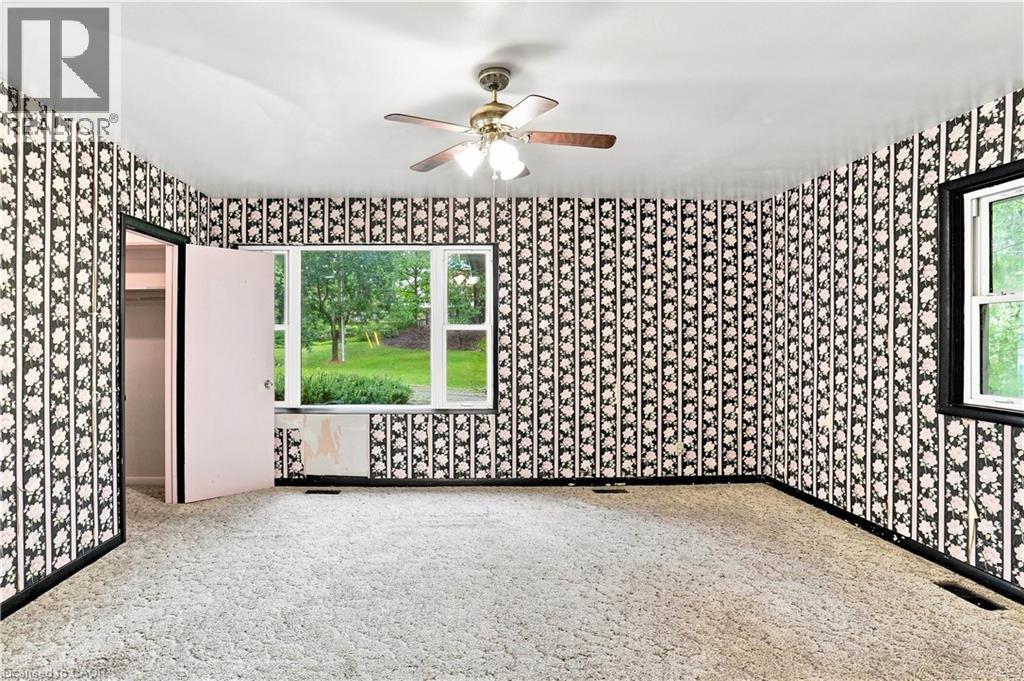 5 Hatfield Place, Hamilton, ON - Indoor Photo Showing Other Room
