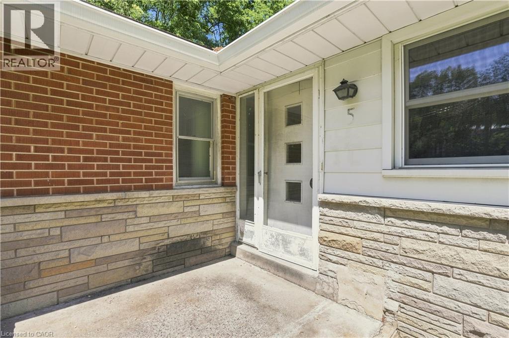 5 Hatfield Place, Hamilton, ON - Outdoor With Exterior