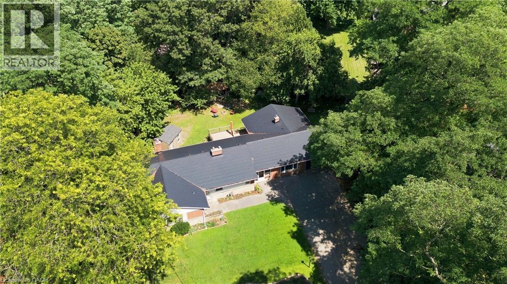 5 Hatfield Place, Hamilton, ON - Outdoor
