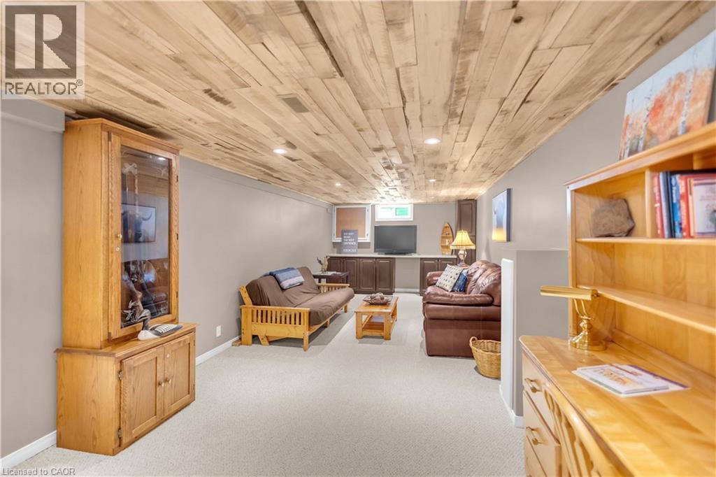 71 Alexander Drive, Brantford, ON - Indoor