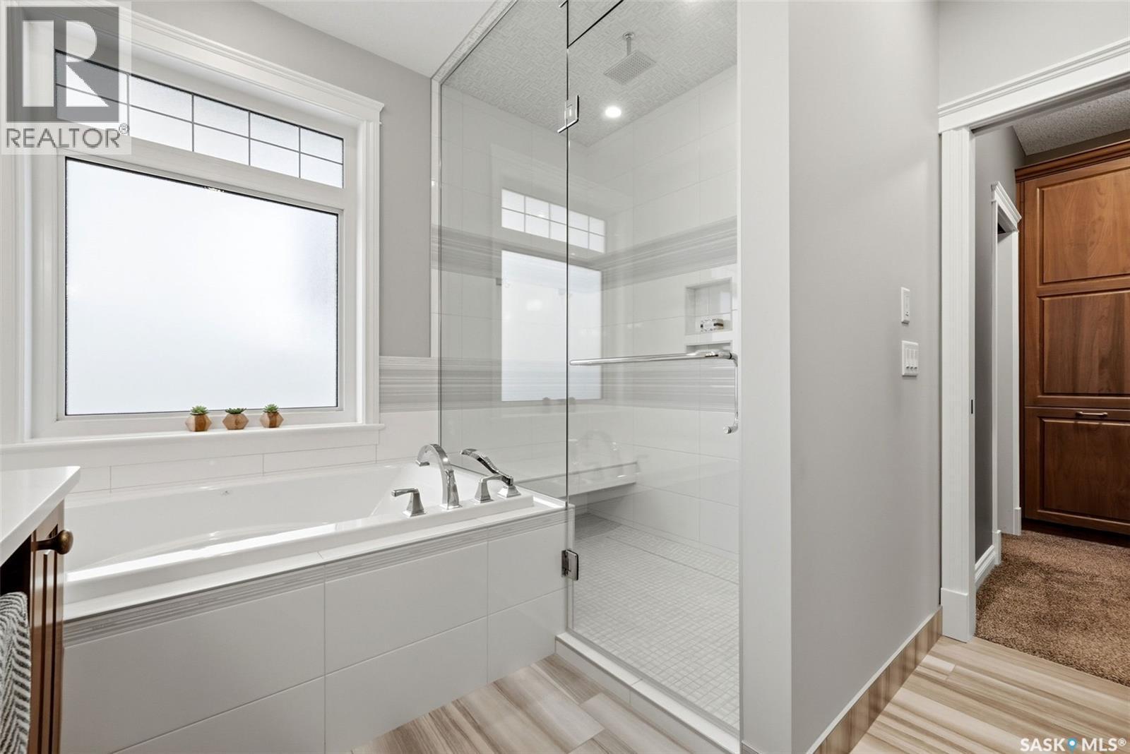 3505 Green Brook Road, Regina, SK - Indoor Photo Showing Bathroom