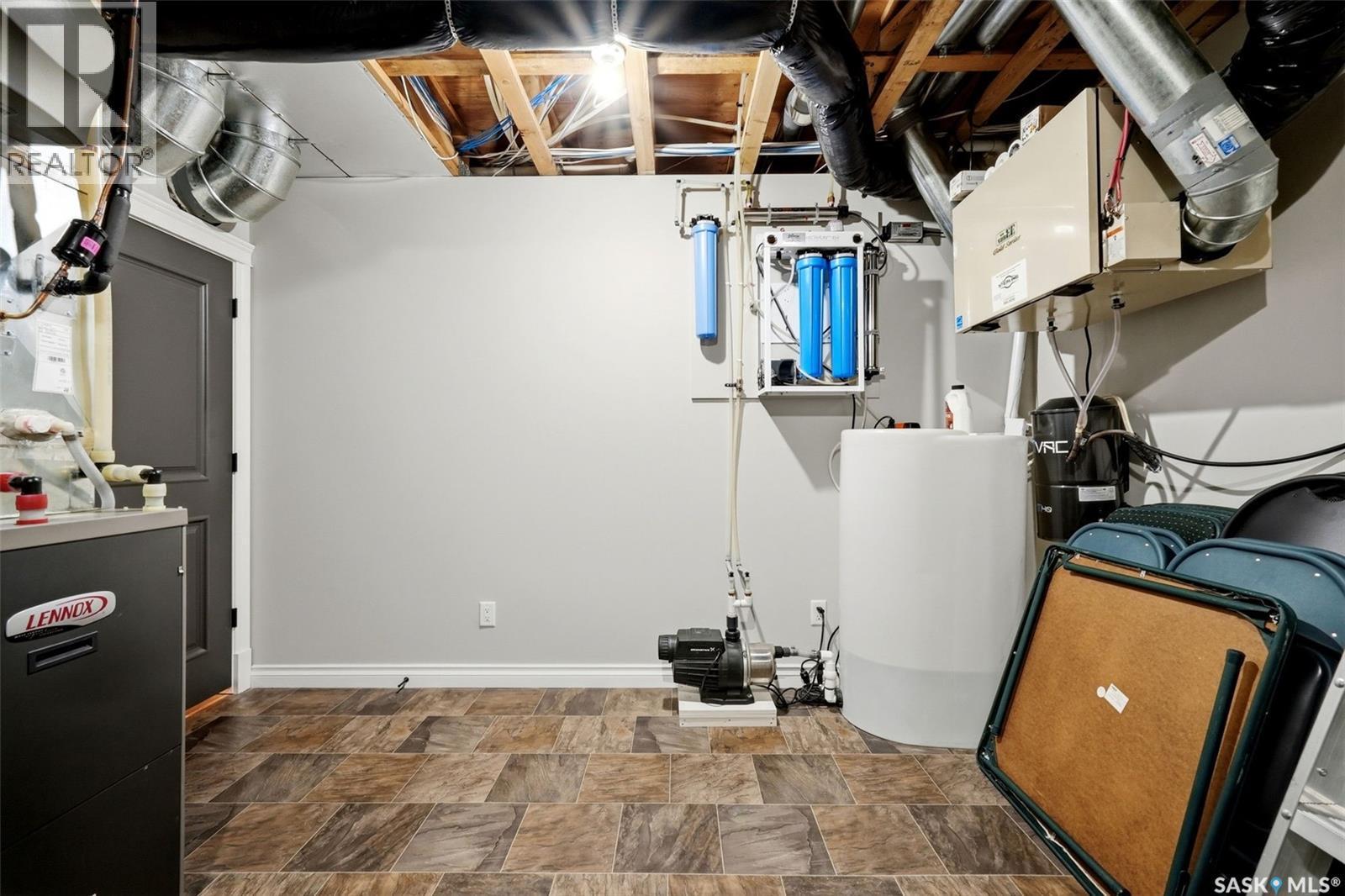 3505 Green Brook Road, Regina, SK - Indoor Photo Showing Basement