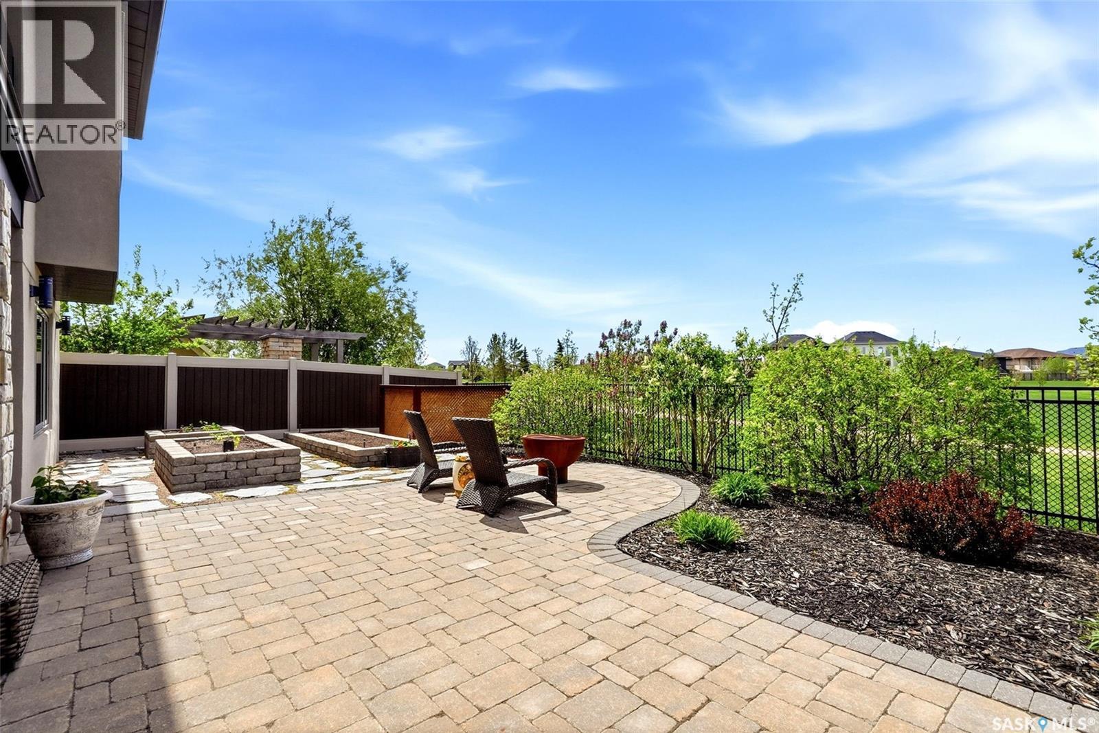 3505 Green Brook Road, Regina, SK - Outdoor