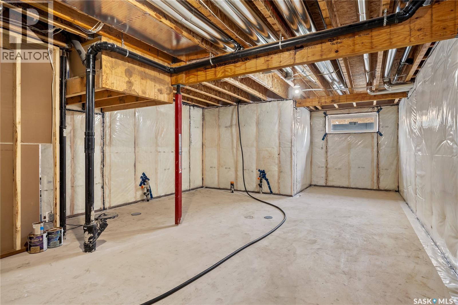 2960 Green Turtle Road, Regina, SK - Indoor Photo Showing Basement