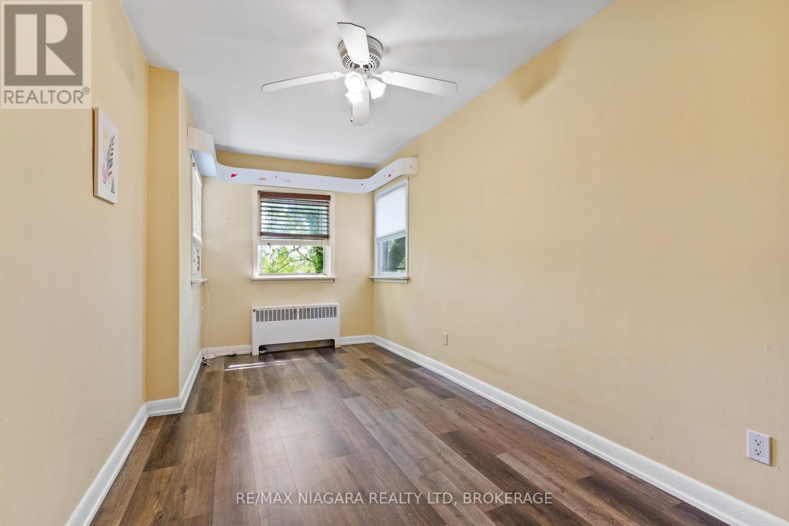 73 Hillview Road, St. Catharines (Western Hill), ON - Indoor Photo Showing Other Room