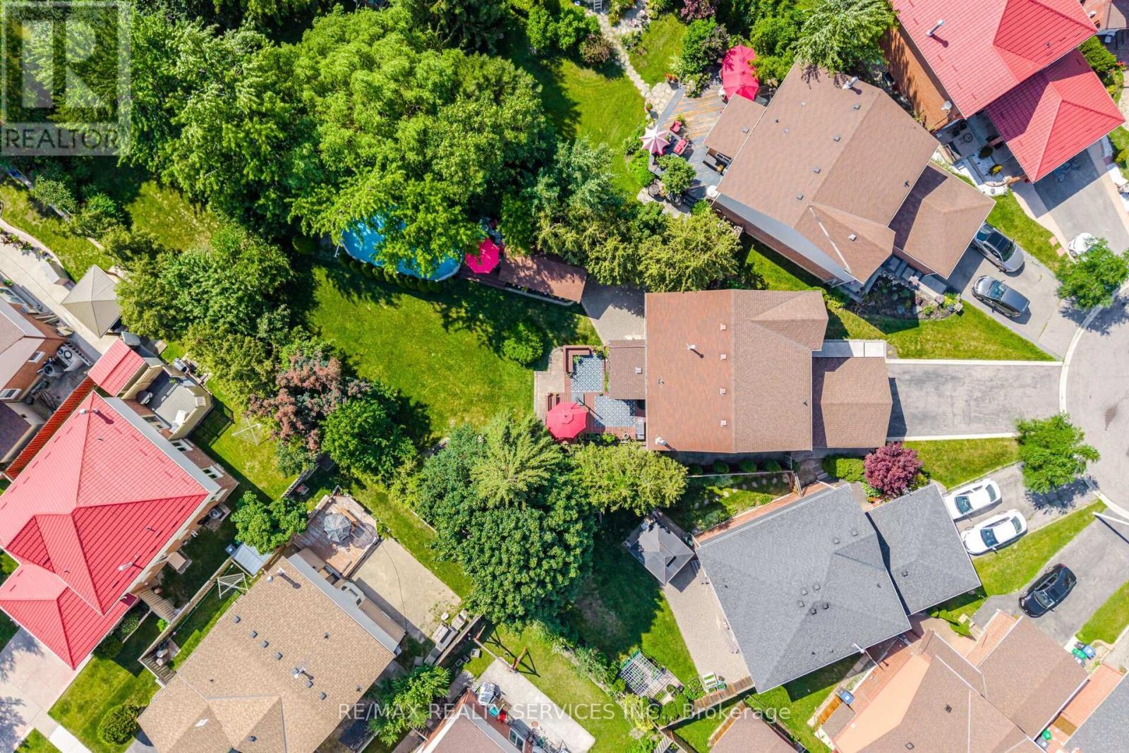 8 Paramount Place, Brampton, ON - Outdoor With View