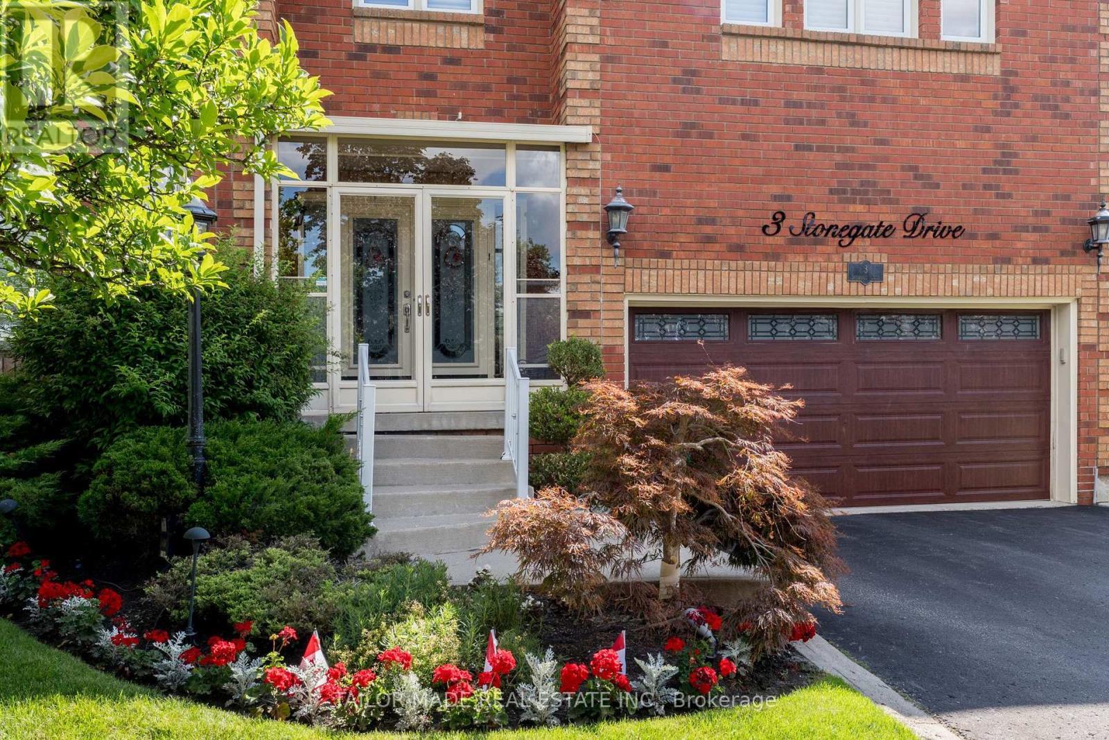 3 Stonegate Drive, Brampton, ON - Outdoor