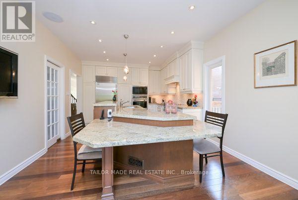 3 Stonegate Drive, Brampton, ON - Indoor