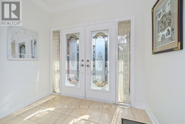 3 Stonegate Drive, Brampton, ON - Indoor Photo Showing Other Room