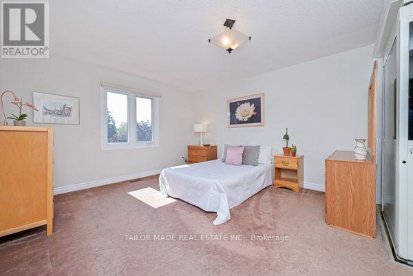 3 Stonegate Drive, Brampton, ON - Indoor Photo Showing Bedroom