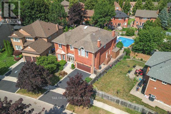 3 Stonegate Drive, Brampton, ON - Outdoor With In Ground Pool