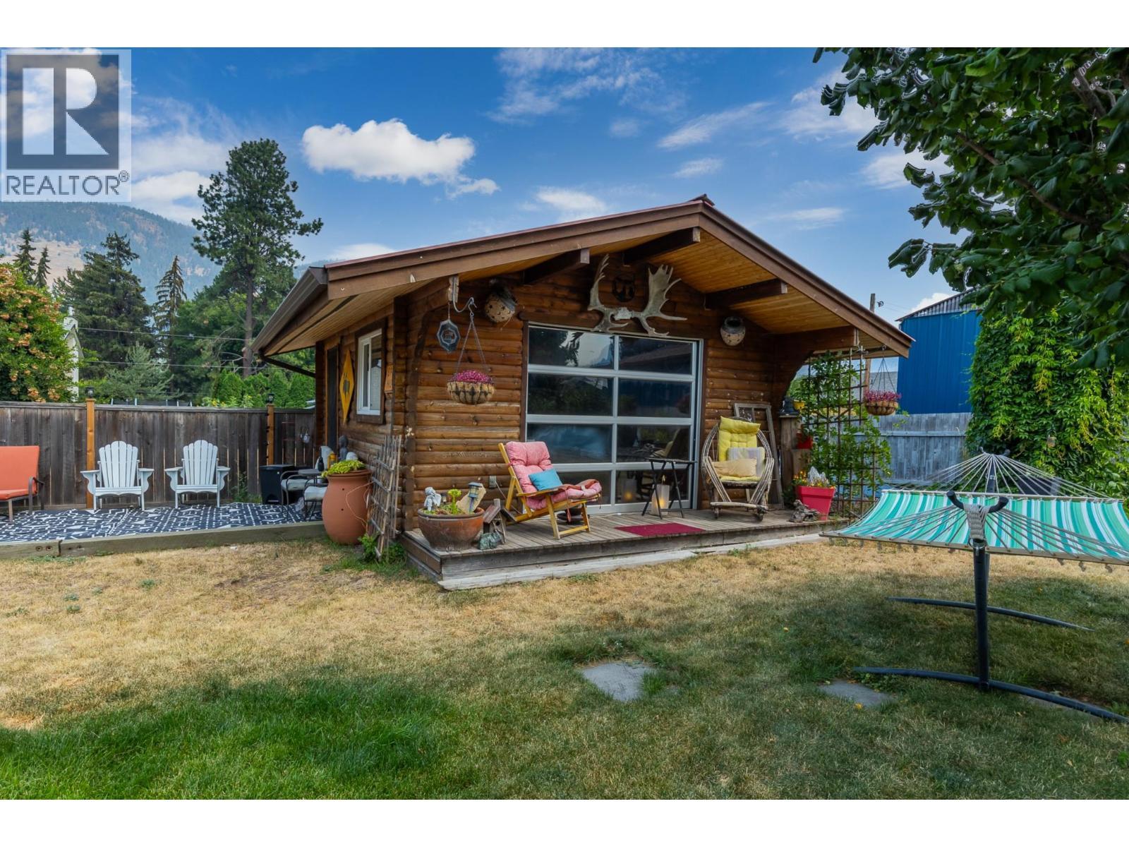 6415 Glendora Way, Coldstream, BC - Outdoor