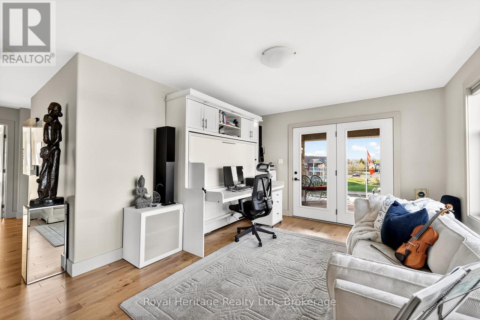 32 Edgewater Drive, Brighton, ON - Indoor