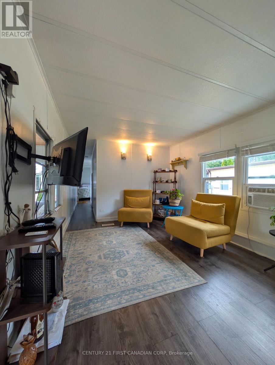 30 - 79681 Bluewater Highway, Central Huron (Goderich), ON - Indoor
