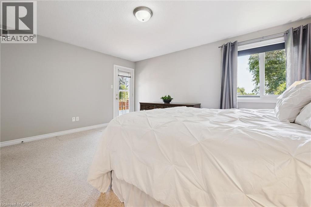 187 Westchester Drive, Kitchener, ON - Indoor Photo Showing Bedroom
