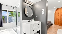 Master Bathroom - 