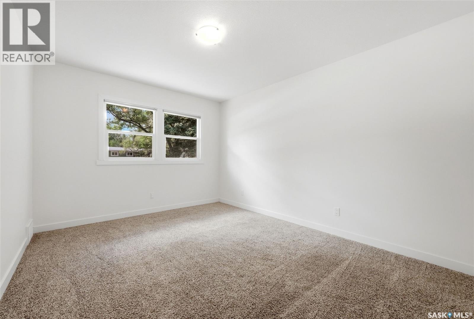 4008 Regina Avenue, Regina, SK - Indoor Photo Showing Other Room