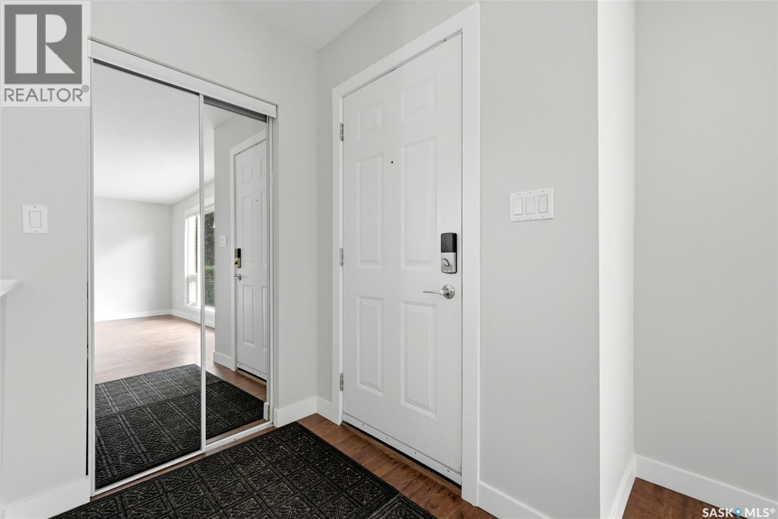 4008 Regina Avenue, Regina, SK - Indoor Photo Showing Other Room